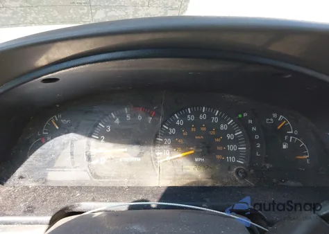 2000 Toyota Tundra Sr5 V8 from USA, damaged, VIN 5TBRT3415YS047190